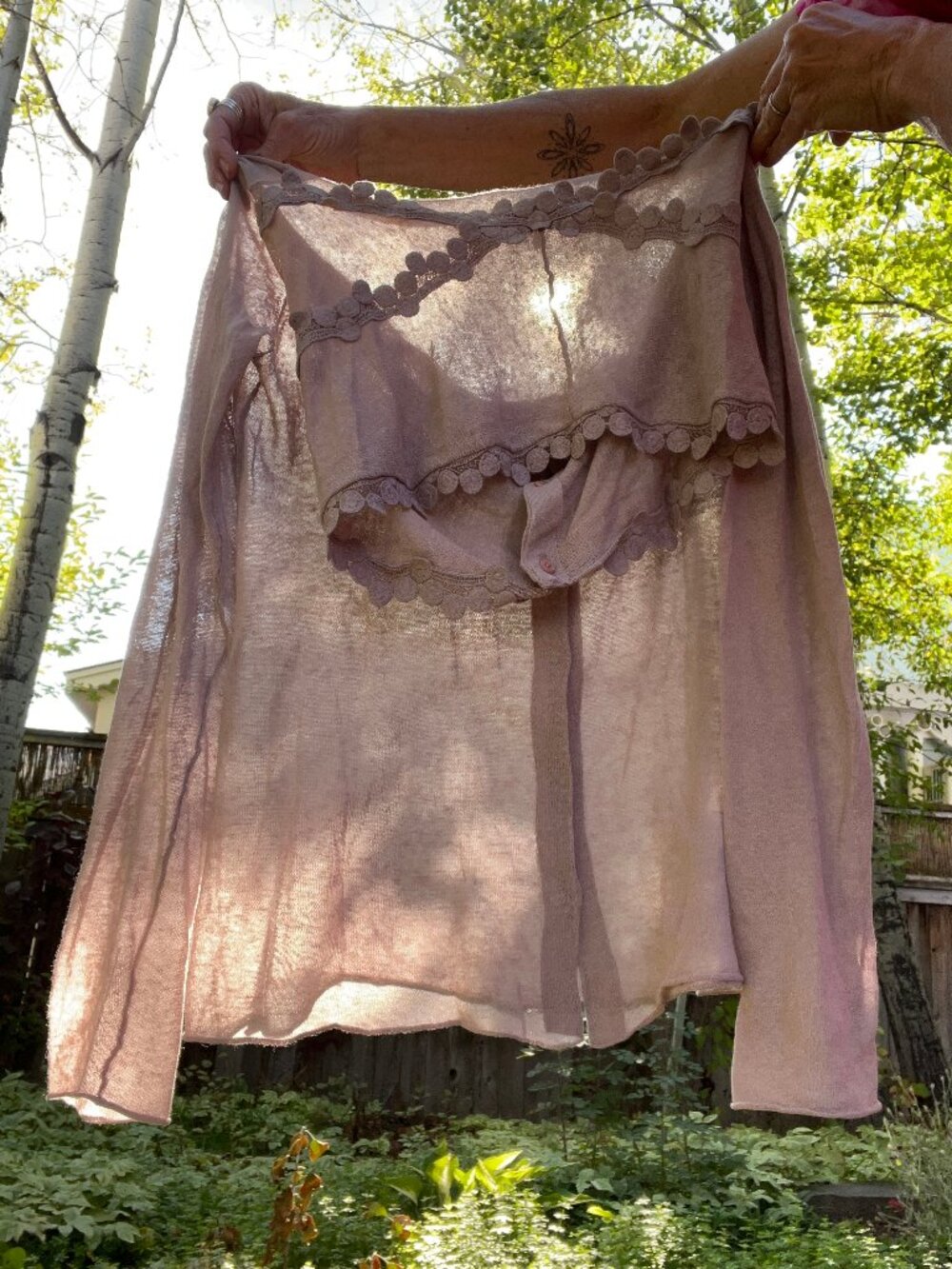 Knitted & Knotted women's linen/cotton sweater